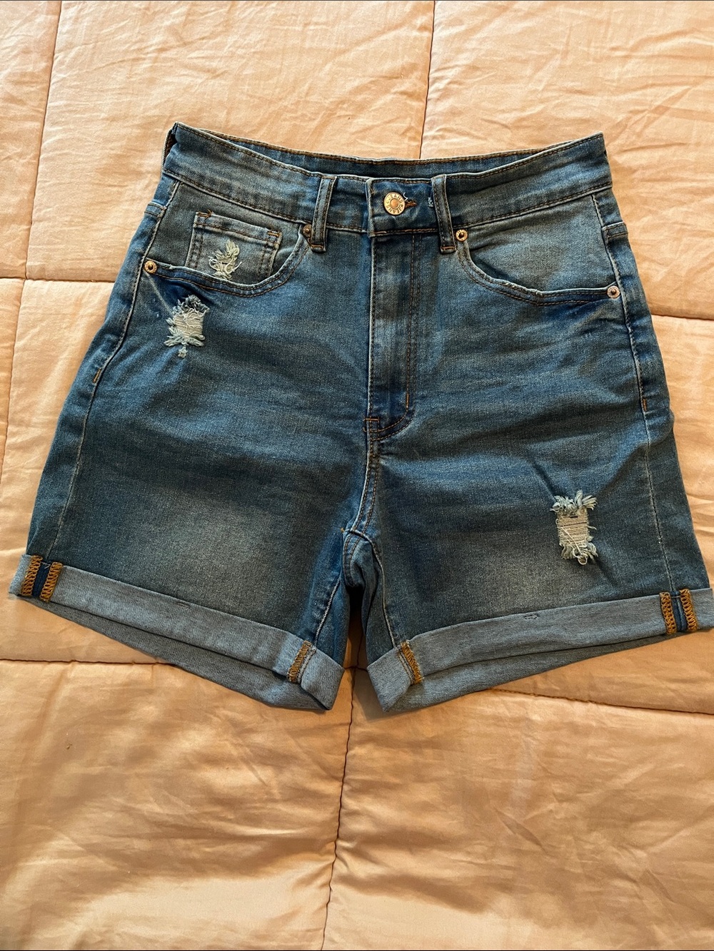 Blue Distressed Rolled-Hem Denim Shorts